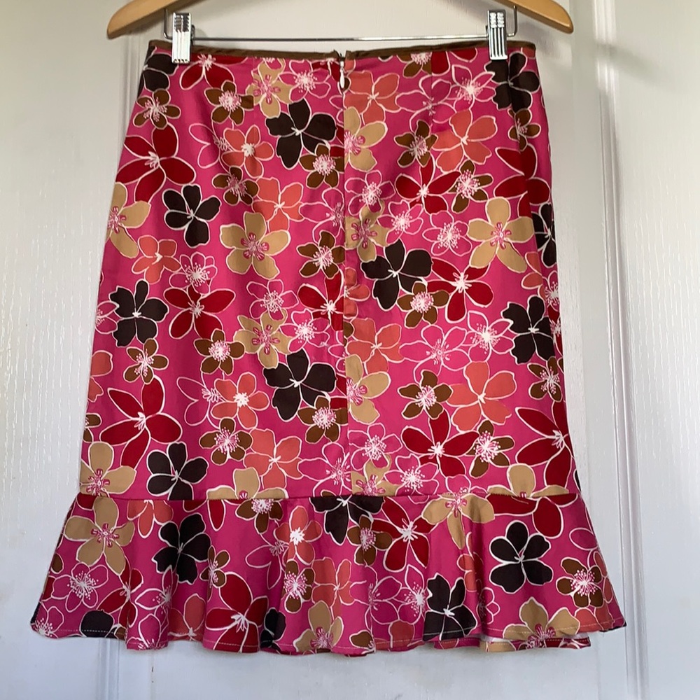 Floral Skirt 97% Cotton 3% Spandex